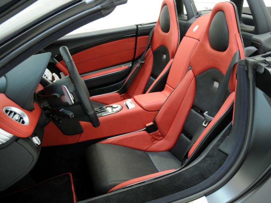 Интерьер Mercedes-Benz SLR McLaren Roadster by Brabus (R199) 2008 года  (фото 50 из 61)